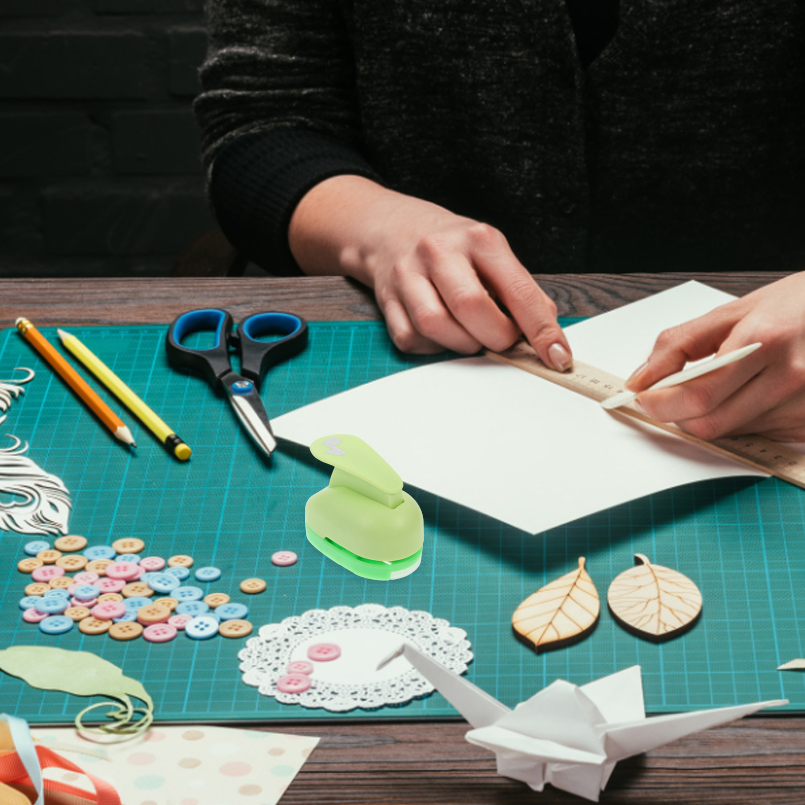 Art And Craft Photos - Alat Pengebor Kertas DIY untuk Kerajinan
