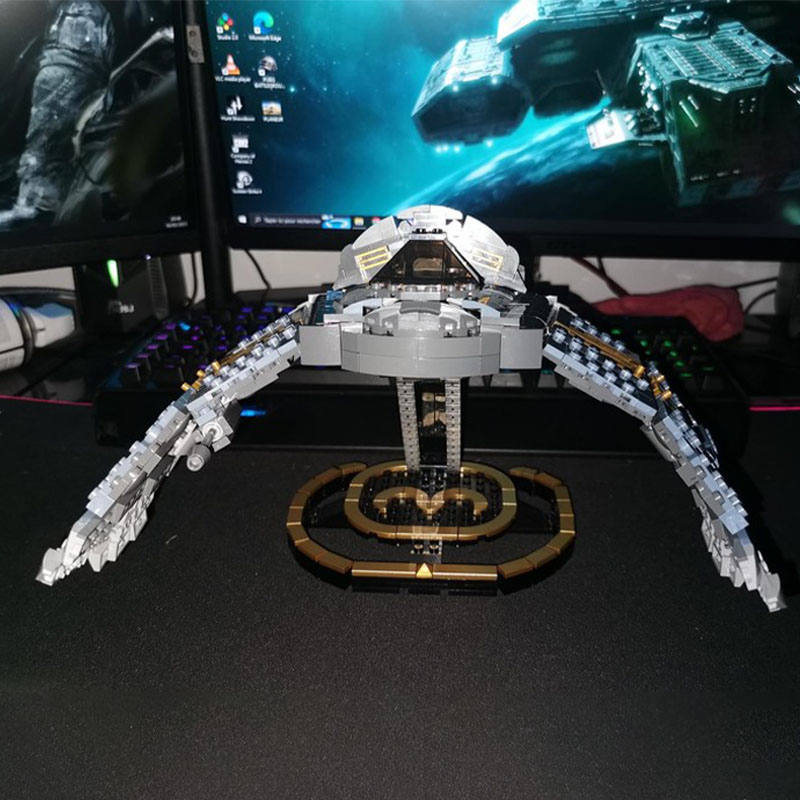 745pcs MOC Space DEATH GLIDER  - Art Craft Christmas Ideas ulasan dan harga